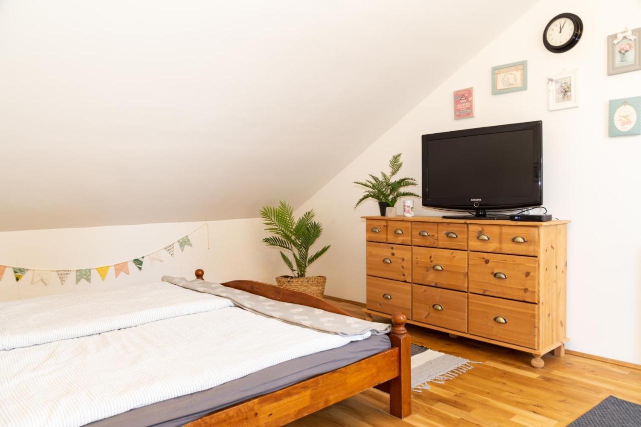 Vanilia Apartman 埃格尔 外观 照片