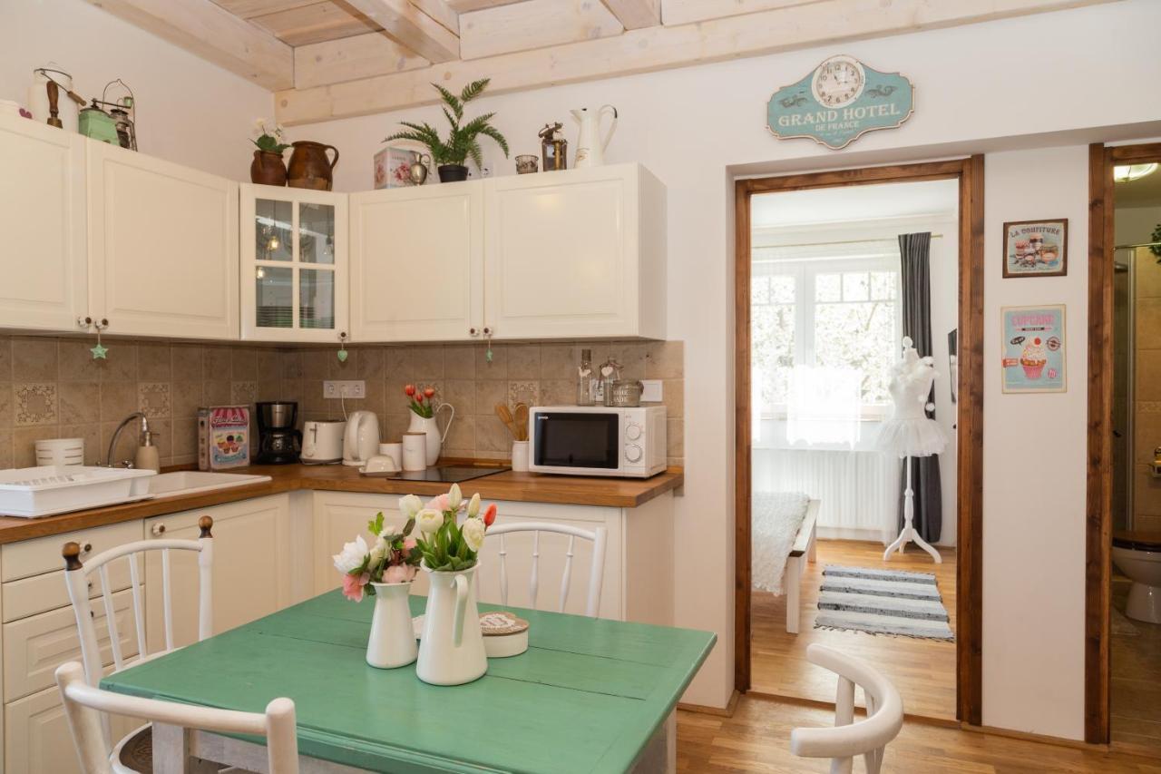 Vanilia Apartman 埃格尔 外观 照片